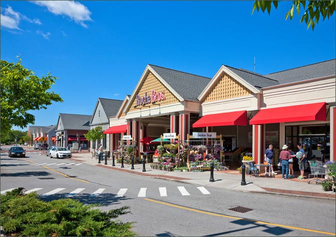 Mashpee MA: South Cape Village - Retail Space - Dividend Capital ...